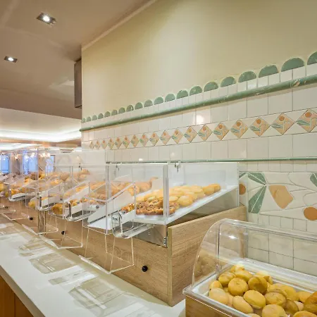 San Pietro 4*