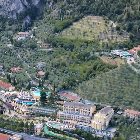 San Pietro 4* Limone sul Garda