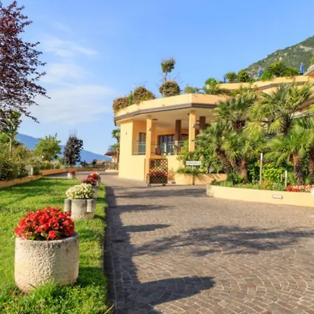 San Pietro 4*