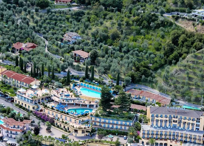 San Pietro לימונה סול גרדה